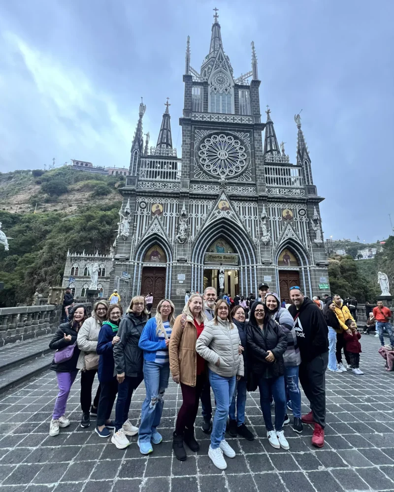 Santuario de las Lajas 8